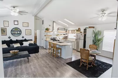 20147 Edgewater Drive, Canyon Country, CA 91351 - Photo 2