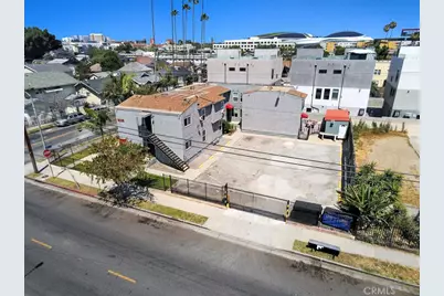 1134 W 39th, Los Angeles, CA 90037 - Photo 2