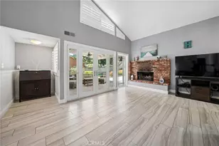 25445 Via Macarena, Valencia, CA 91355 - Photo 18