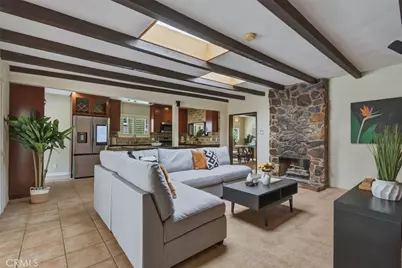 14451 Greenleaf Street, Sherman Oaks, CA 91423 - Photo 20