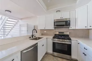5694 E Los Angeles, Simi Valley, CA 93063 - Photo 8