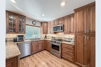 7507 Carmenita Lane, West Hills, CA 91304 - Photo 22