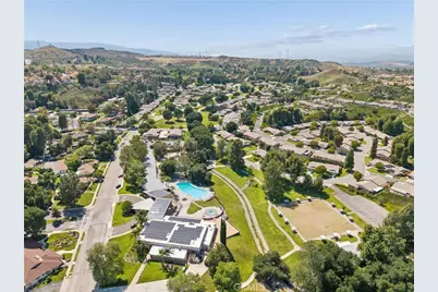 19311 Oak Crossing Road, Newhall, CA 91321 - Photo 40