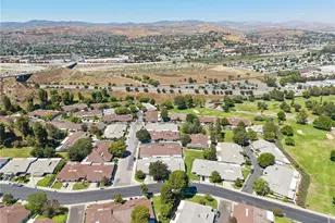 19311 Oak Crossing Rd, Newhall, CA 91321 - Photo 32