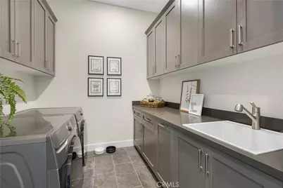 28422 Old Springs Road, Castaic, CA 91384 - Photo 4