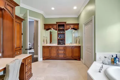 10955 Winnetka Avenue, Chatsworth, CA 91311 - Photo 32