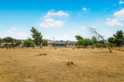 17782 Fresno Street, Hesperia, CA 92345 - Photo 42