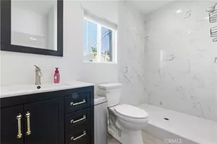 1364 S Ridgeley, Los Angeles, CA 90019 - Photo 18
