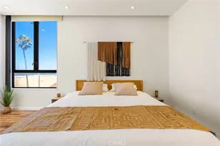 3009 Ocean Front Walk, Venice, CA 90291 - Photo 20
