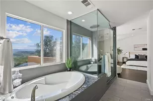29052 Madrid Pl, Castaic, CA 91384 - Photo 40