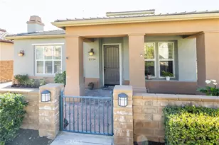 23734 Mahogany Ct, Valencia, CA 91354 - Photo 4