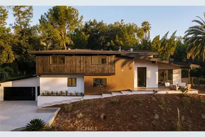 4041 Vanalden Avenue, Tarzana, CA 91356 - Photo 2