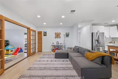 25048 Wheeler, Newhall, CA 91321 - Photo 8