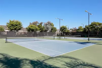 19242 Hamlin, Reseda, CA 91335 - Photo 10