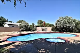 2905 E Ave R-11, Palmdale, CA 93550 - Photo 2