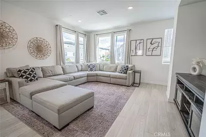 27154 Valley Oak Place, Valencia, CA 91381 - Photo 14