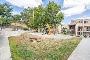 1701 Neil Armstrong St, Montebello, CA 90640 - Photo 38