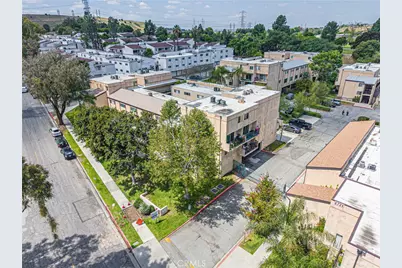 1701 Neil Armstrong Street #202, Montebello, CA 90640 - Photo 2