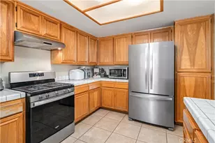 44129 Amherst Ln, Lancaster, CA 93536 - Photo 16