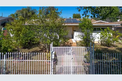 20309 Roscoe, Winnetka, CA 91306 - Photo 8