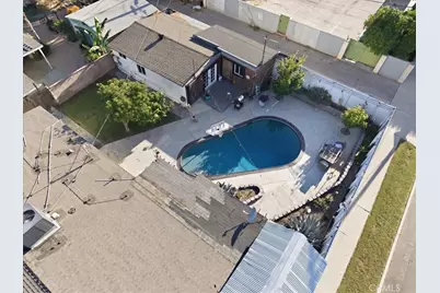 7959 Bothwell, Reseda, CA 91335 - Photo 54