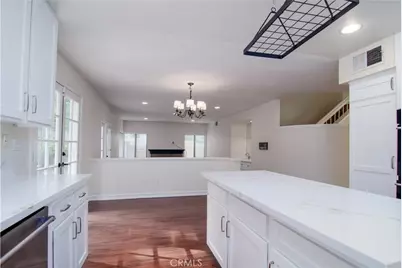 24371 Crestview Drive, Newhall, CA 91321 - Photo 34