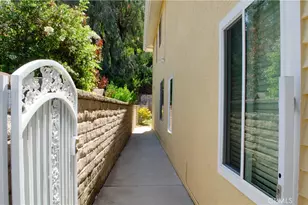 24371 Crestview Dr, Newhall, CA 91321 - Photo 60