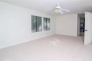 24371 Crestview Dr, Newhall, CA 91321 - Photo 40