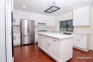 24371 Crestview Dr, Newhall, CA 91321 - Photo 26