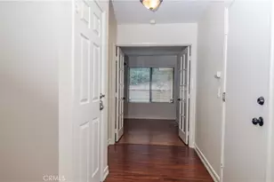 24371 Crestview Dr, Newhall, CA 91321 - Photo 28