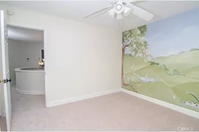24371 Crestview Drive, Newhall, CA 91321 - Photo 64