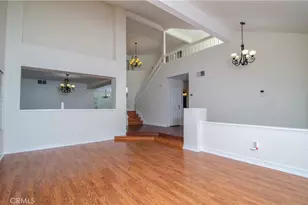 24371 Crestview Dr, Newhall, CA 91321 - Photo 14