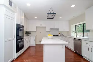 24371 Crestview Dr, Newhall, CA 91321 - Photo 14