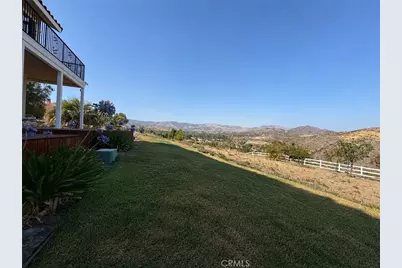 32080 Avenida Donari, Agua Dulce, CA 91390 - Photo 10