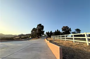 32080 Avenida Donari, Agua Dulce, CA 91390 - Photo 66