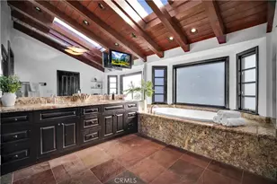 5235 San Feliciano, Woodland Hills, CA 91364 - Photo 20