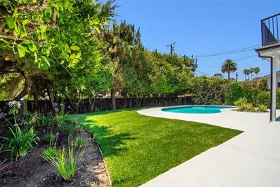 5655 Ramara Avenue, Woodland Hills, CA 91367 - Photo 32