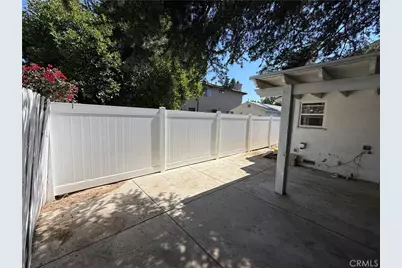20957 Community, Canoga Park, CA 91304 - Photo 26