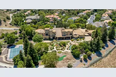 25411 Colette Way, Calabasas, CA 91302 - Photo 2