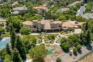 25411 Colette Way, Calabasas, CA 91302 - Photo 2