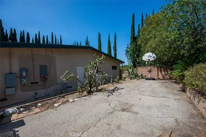 12537 Kenny, Granada Hills, CA 91344 - Photo 32