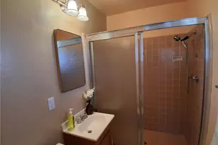 13670 Mindora, Sylmar, CA 91342 - Photo 16