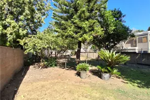 12587 Bradley Ave, Sylmar, CA 91342 - Photo 34
