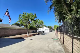 12587 Bradley Ave, Sylmar, CA 91342 - Photo 28