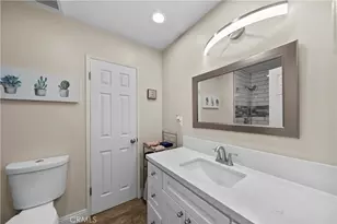 24607 Fourl, Newhall, CA 91321 - Photo 12
