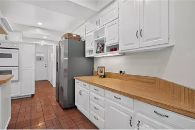 10315 Beckford, Porter Ranch, CA 91326 - Photo 36