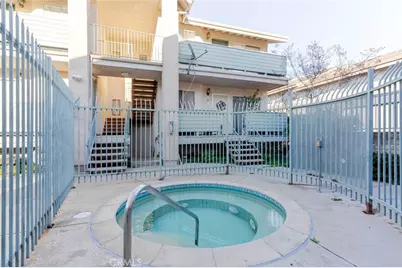 13100 Bromont Avenue #11, Sylmar, CA 91342 - Photo 14