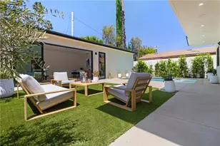 15721 Addison, Encino, CA 91436 - Photo 32