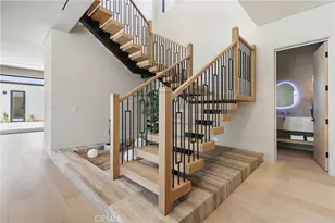 15721 Addison, Encino, CA 91436 - Photo 8