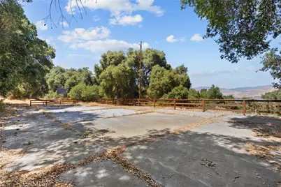27772 Parker Rd, Castaic, CA 91384 - Photo 30